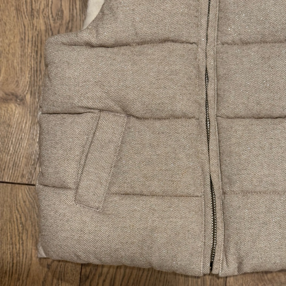 GAP Girls Cream Faux Fur Hooded Vest - Picture 4 of 10